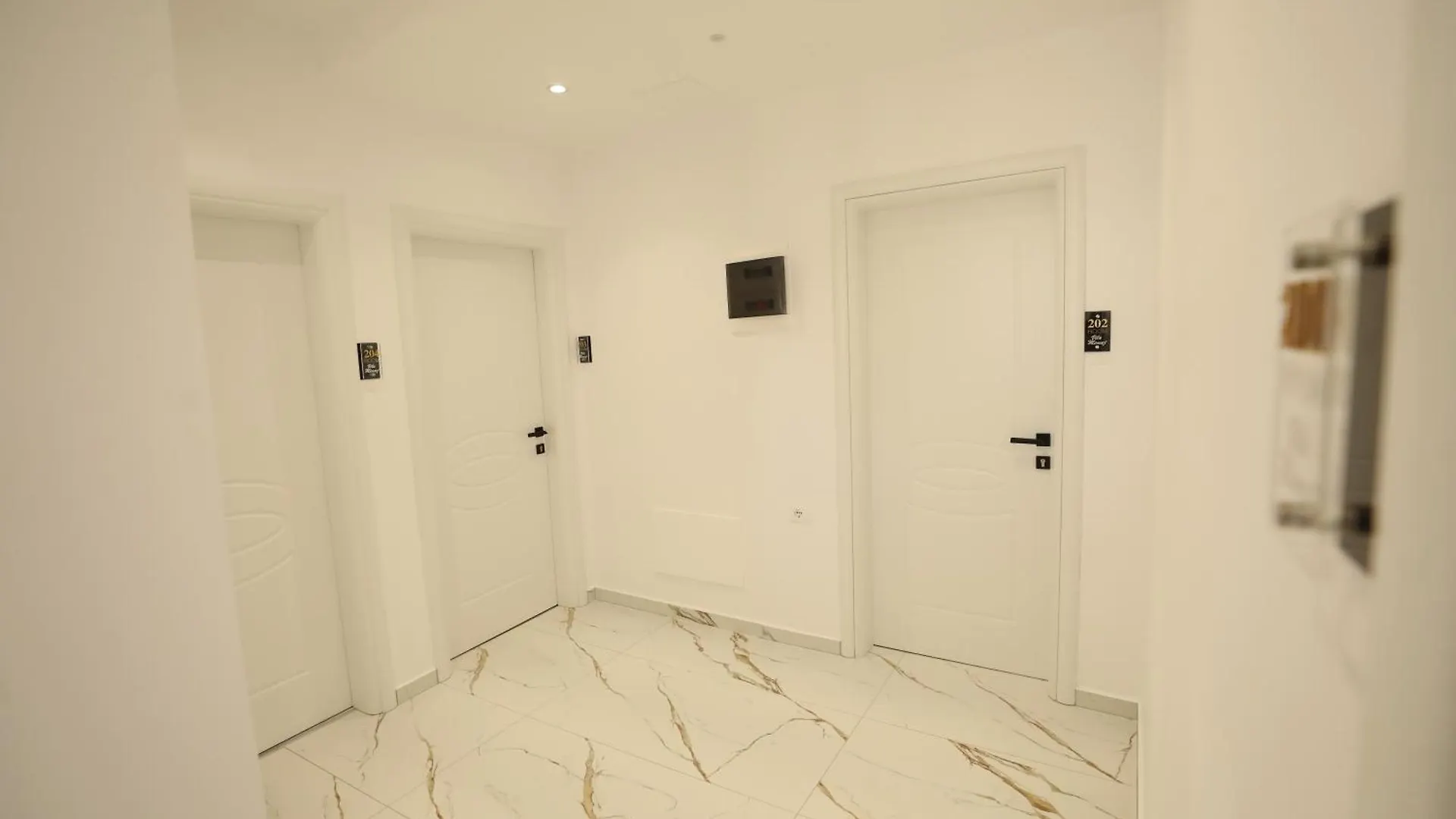 ***  Hotel Golden Oak 사밀 알바니아